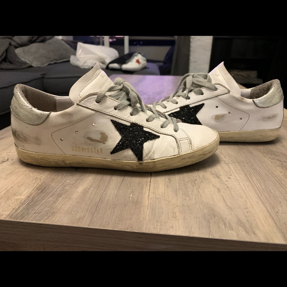 Golden goose , black star